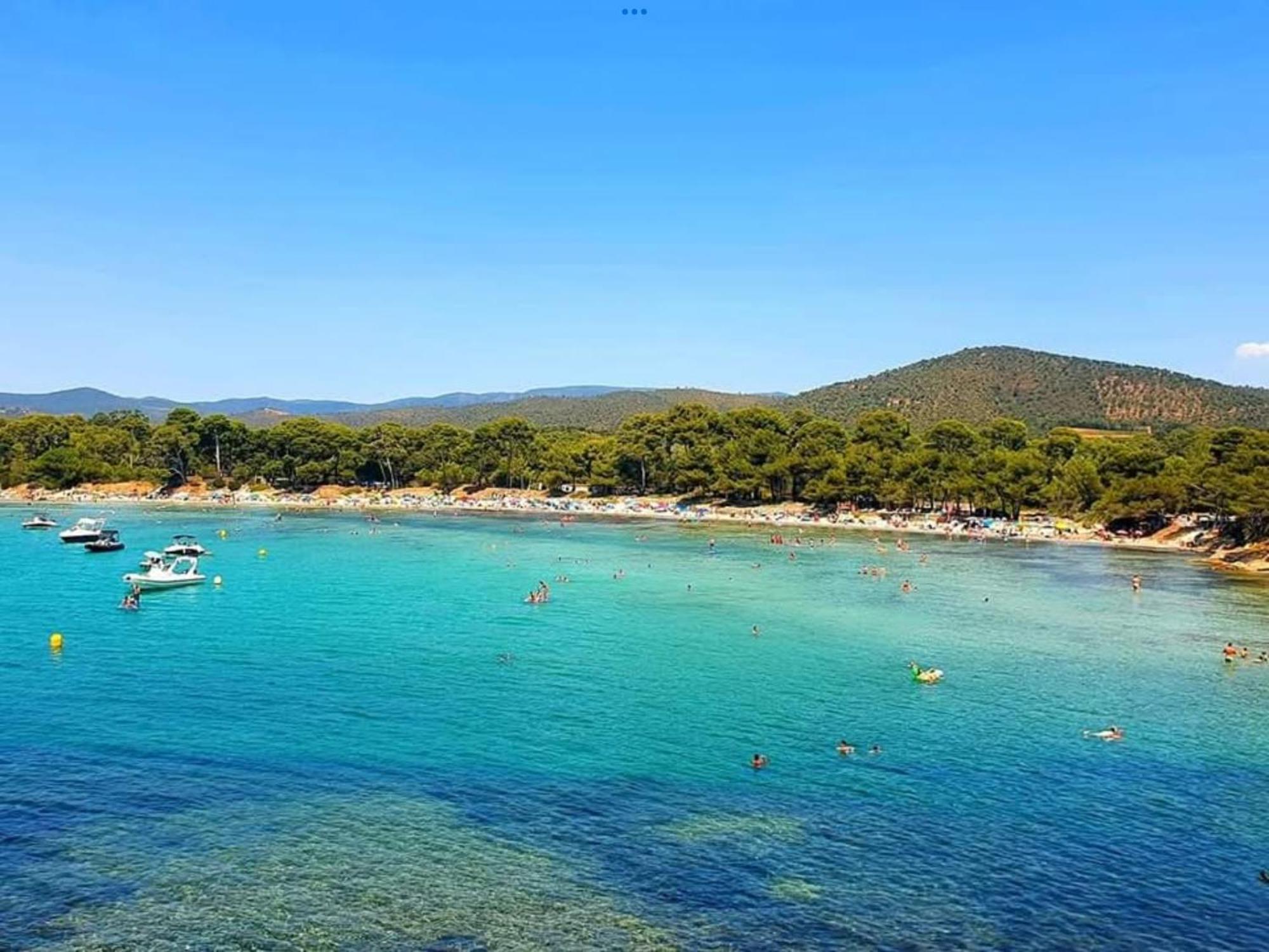 Appartement Pieds Dans L'Eau Vue Mer Bormes Les Mimosas Экстерьер фото